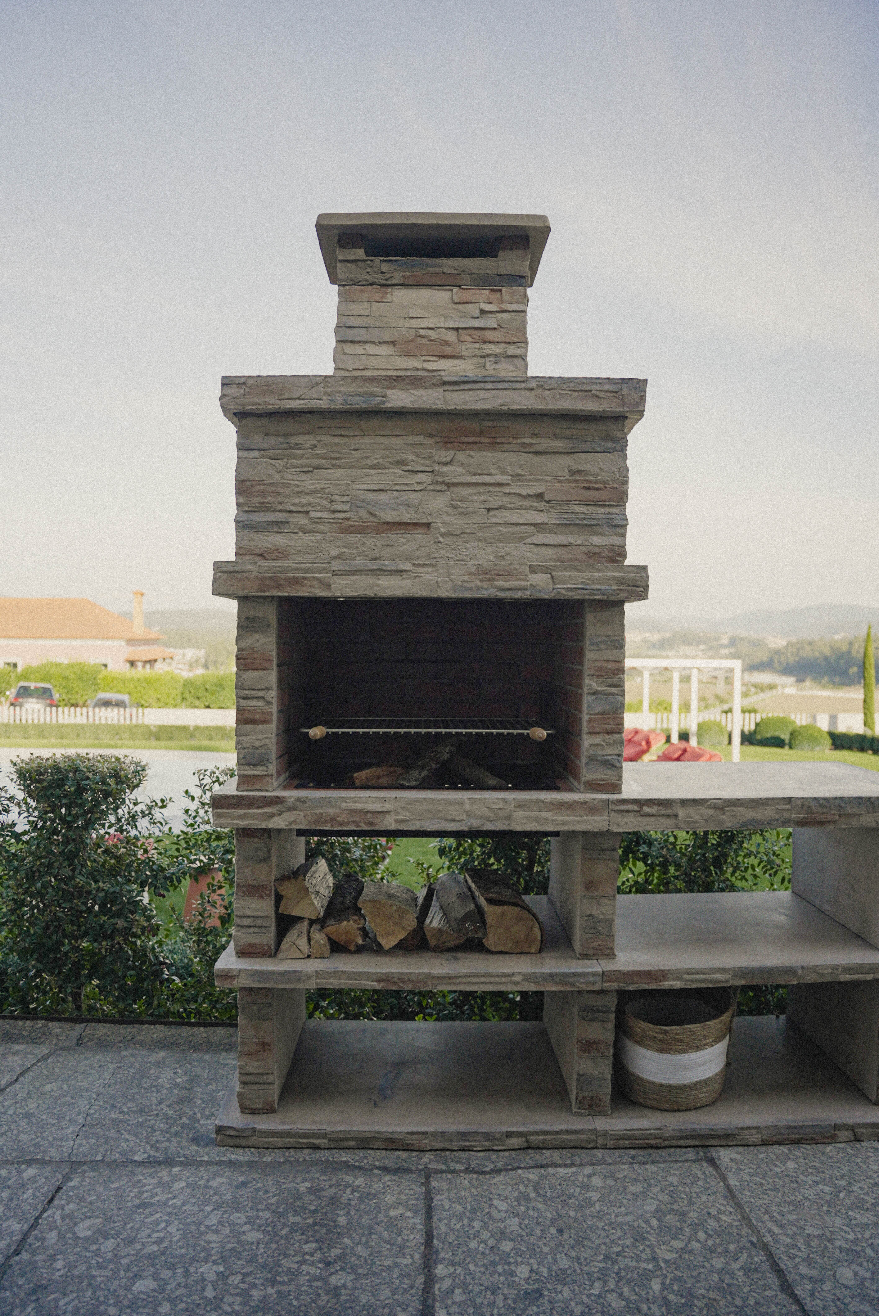 Rocca 461 Grill – Kunststein mit Seitenmodul