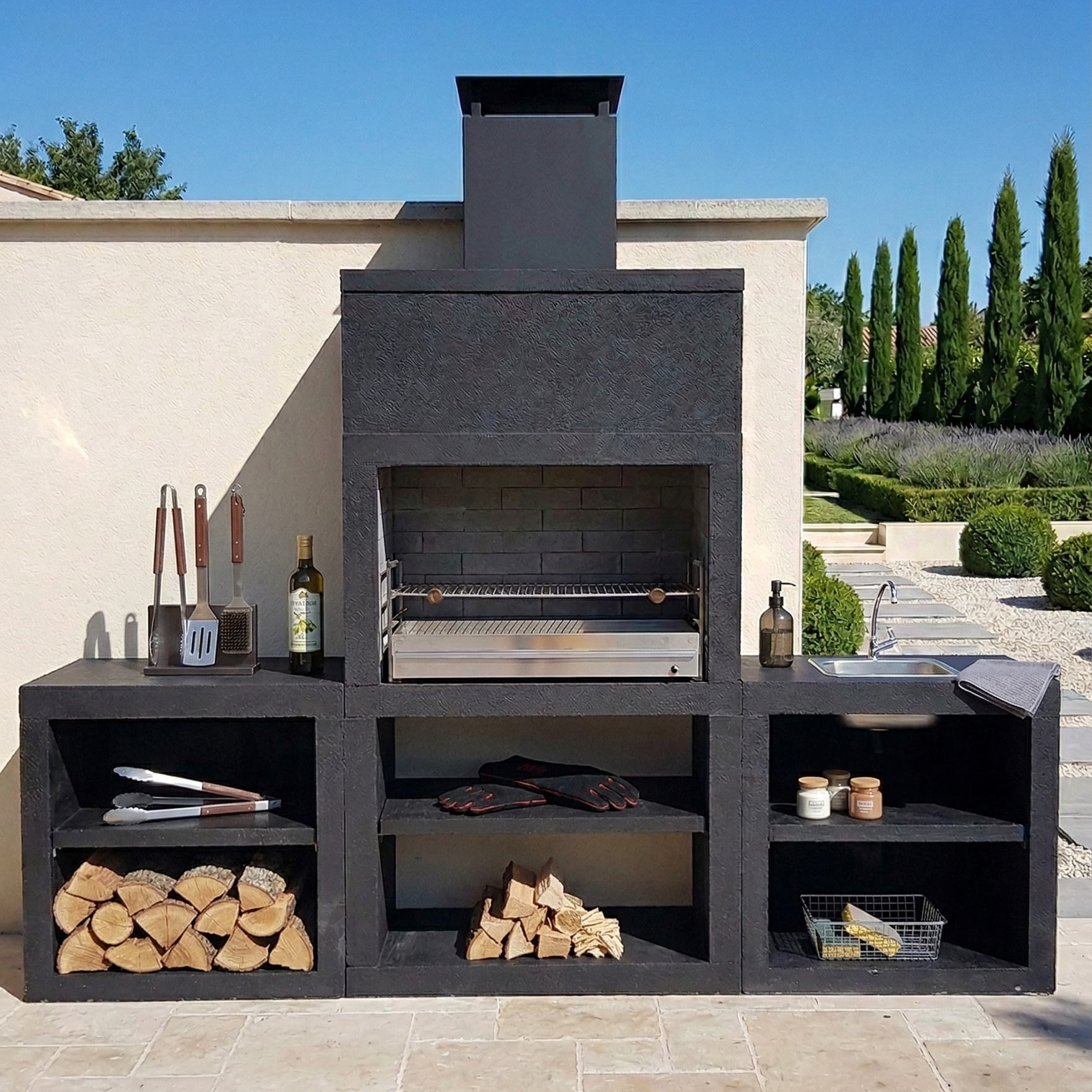 Linie 61 – Moderner Grill mit Spüle – Grillrost 80 cm – 260×56 cm