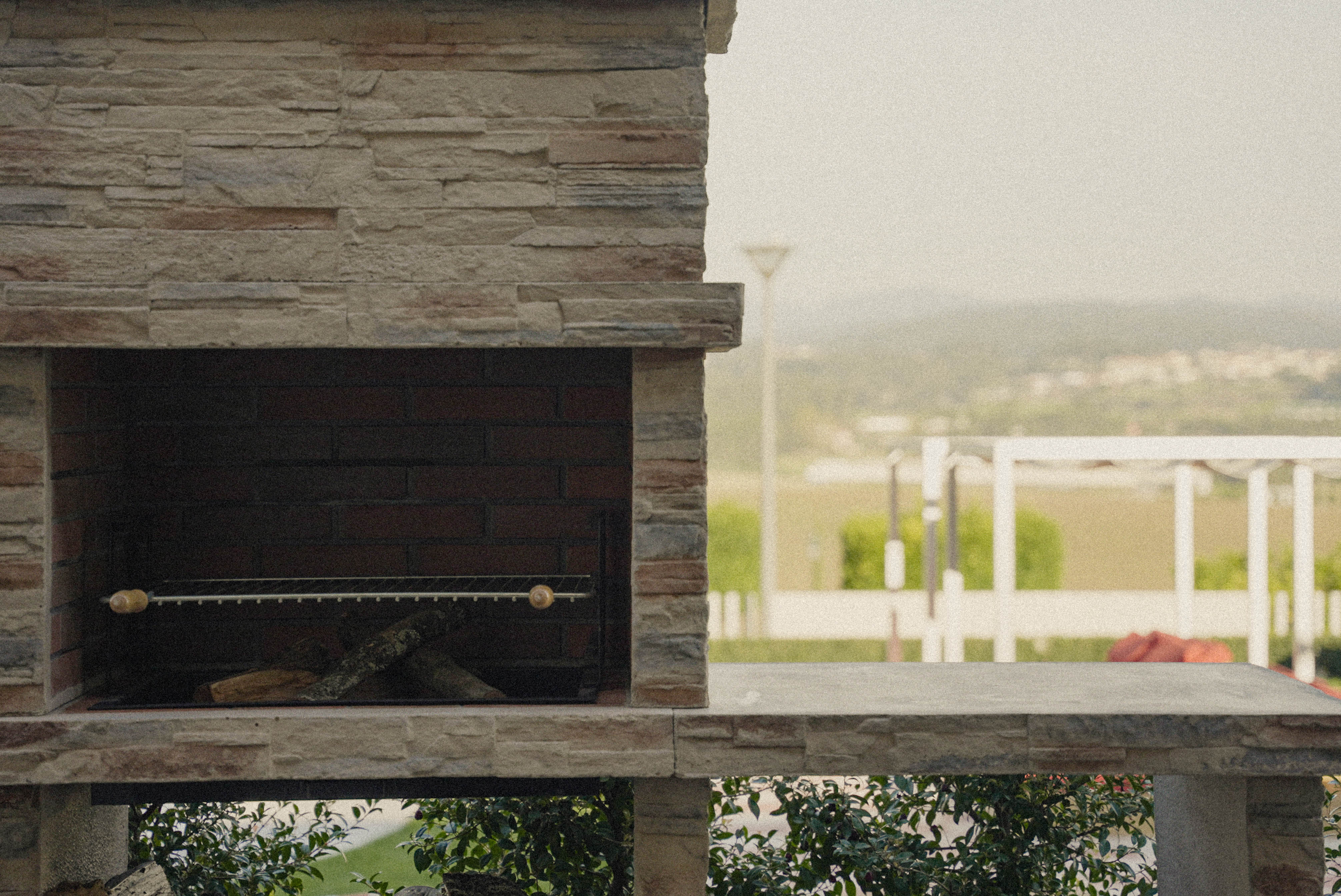 Rocca 461 Grill – Kunststein mit Seitenmodul