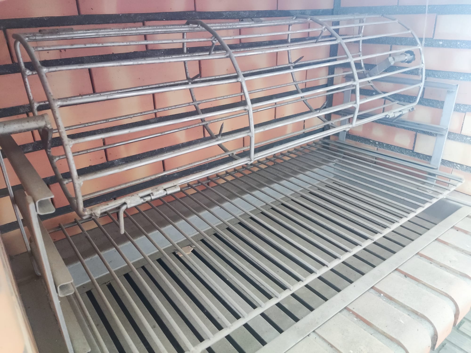 Spanferkel-Grillrost Edelstahl + Elektromotor (für Terracotto/Rustika/Nexa/Inoxa Grills)