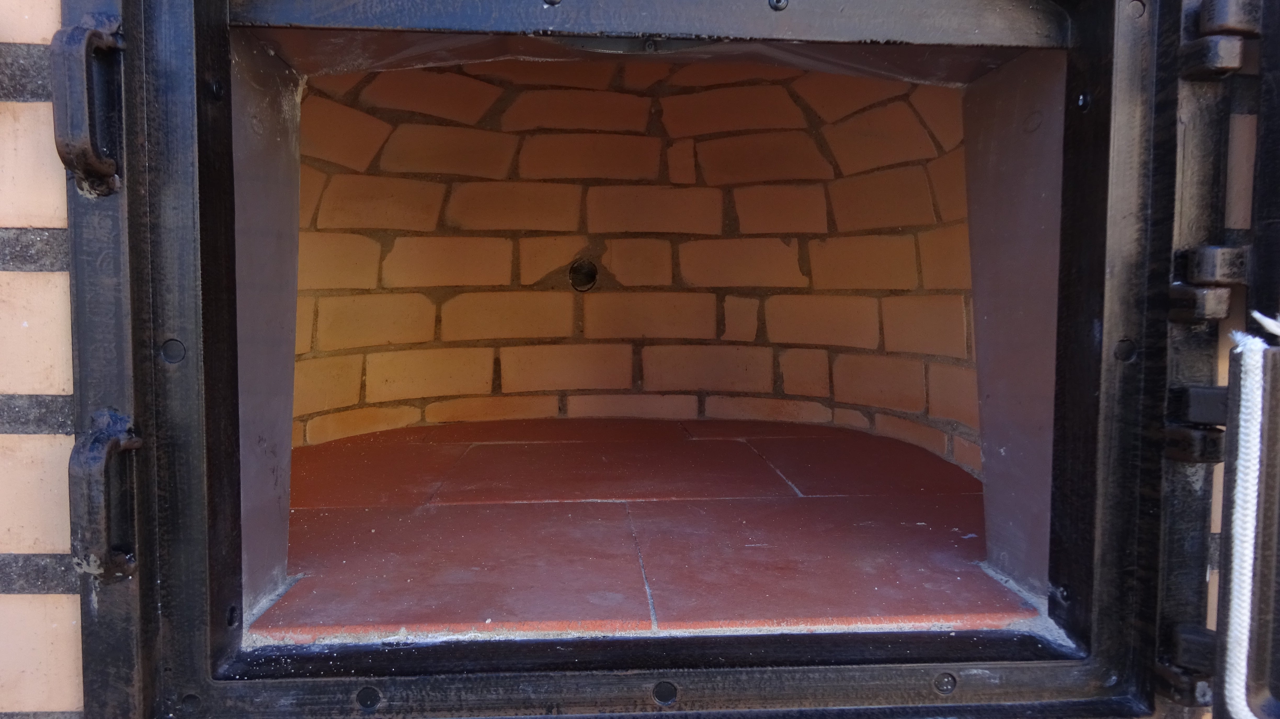 PIETRANO 100 cm Holzofen – Ziegel &amp; Naturstein